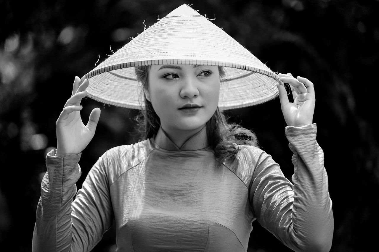 生命保険の貯蓄型と終身型の比較はどちらが得なのか？