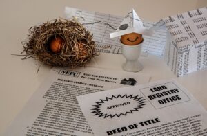 住宅ローンの団信と生命保険、見直しは必要？